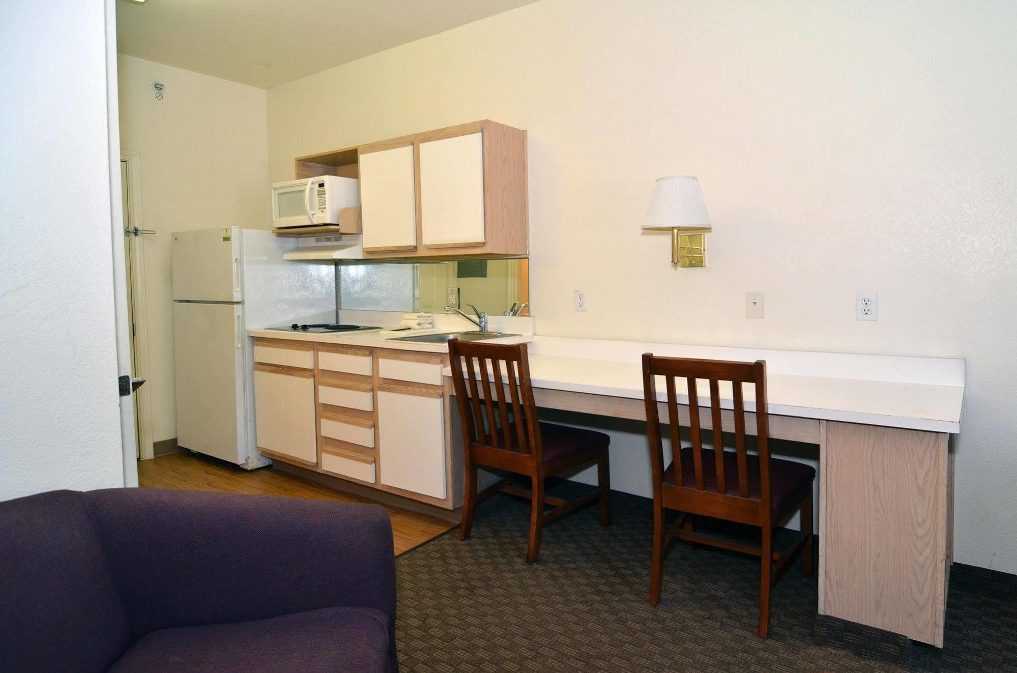 Intown Suites Extended Stay Austin Tx - Research Blvd Jollyville Extérieur photo